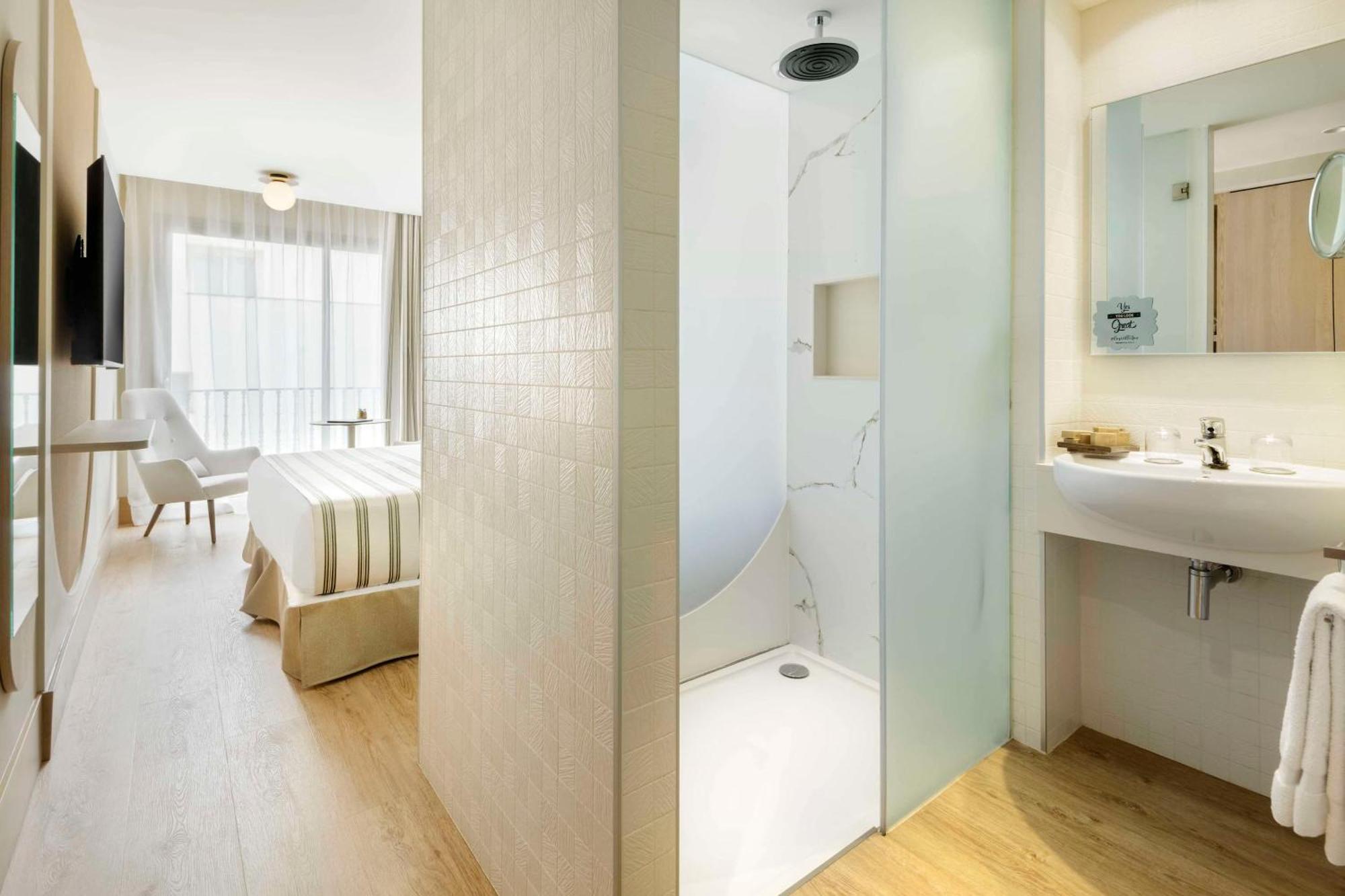 Hotel Barcelo Albatros - Adults Only
